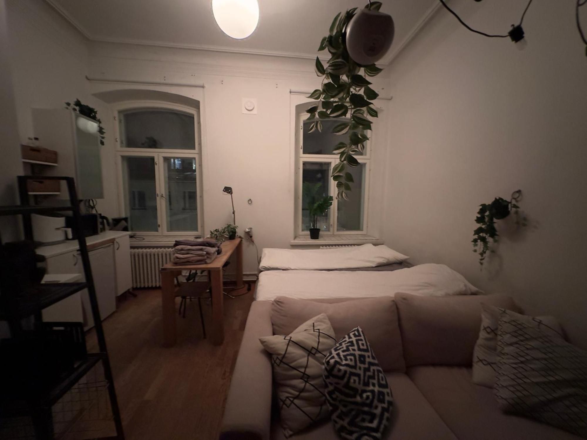 Appartamento Uniikki, Kodikas Ja Supermukava Huoneisto Ydinkeskustassa! Helsinki Esterno foto